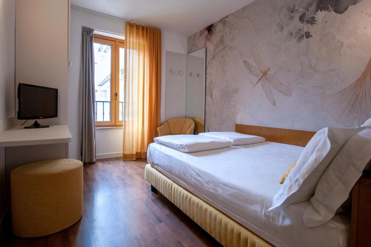 Hotel Metropole Градо Экстерьер фото