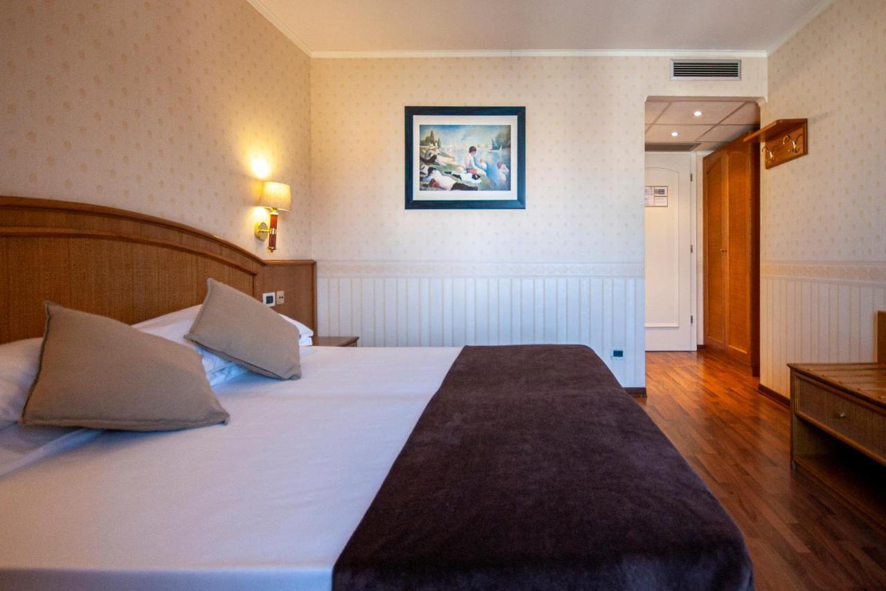 Hotel Metropole Градо Экстерьер фото