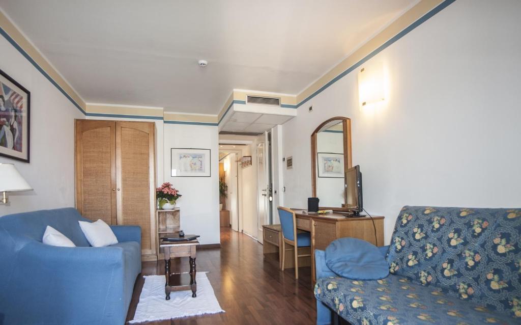 Hotel Metropole Градо Номер фото