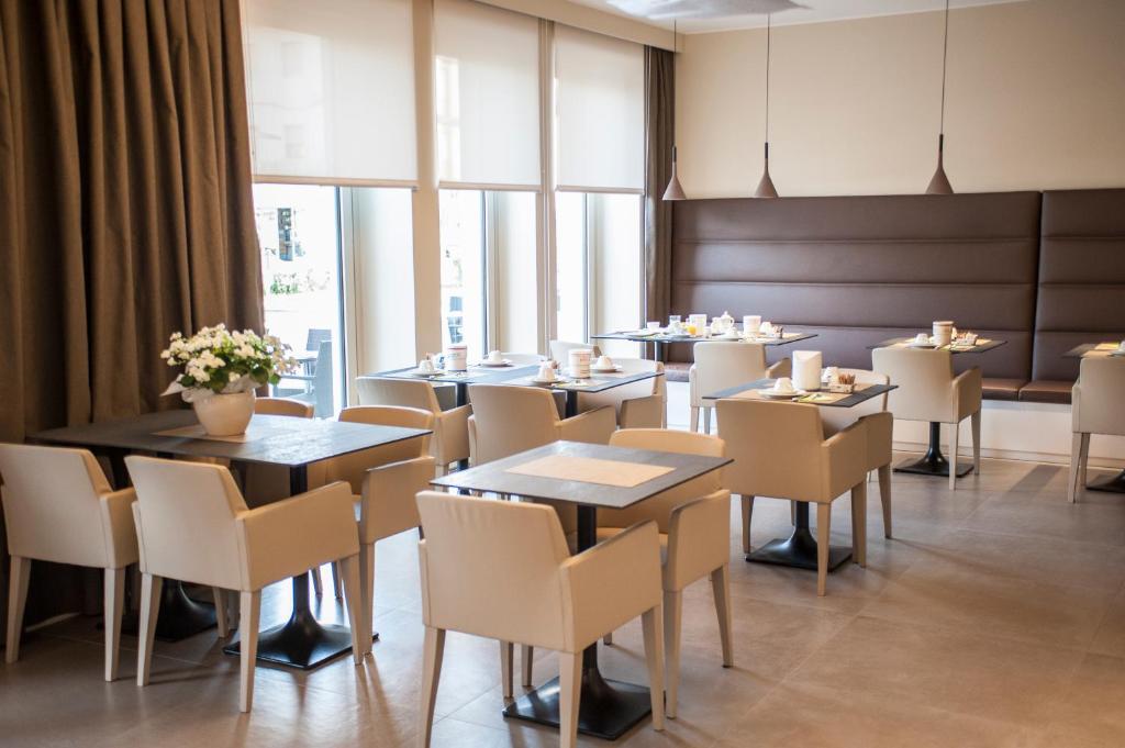 Hotel Metropole Градо Экстерьер фото