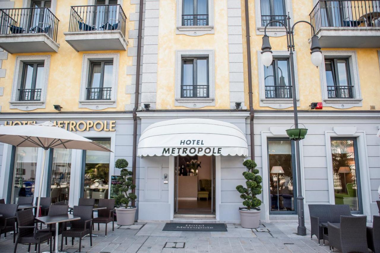 Hotel Metropole Градо Экстерьер фото